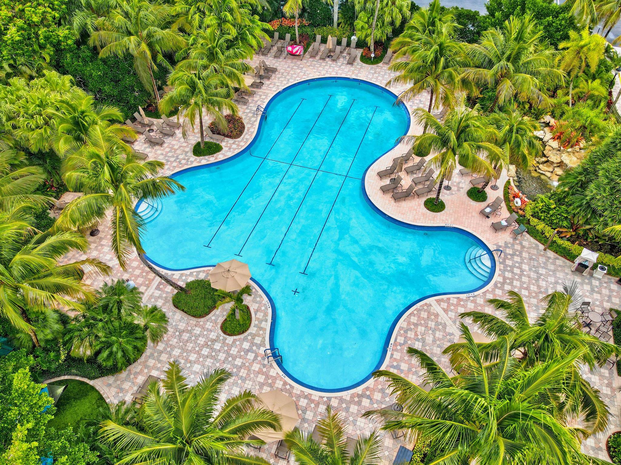 BALLENISLES - Residential