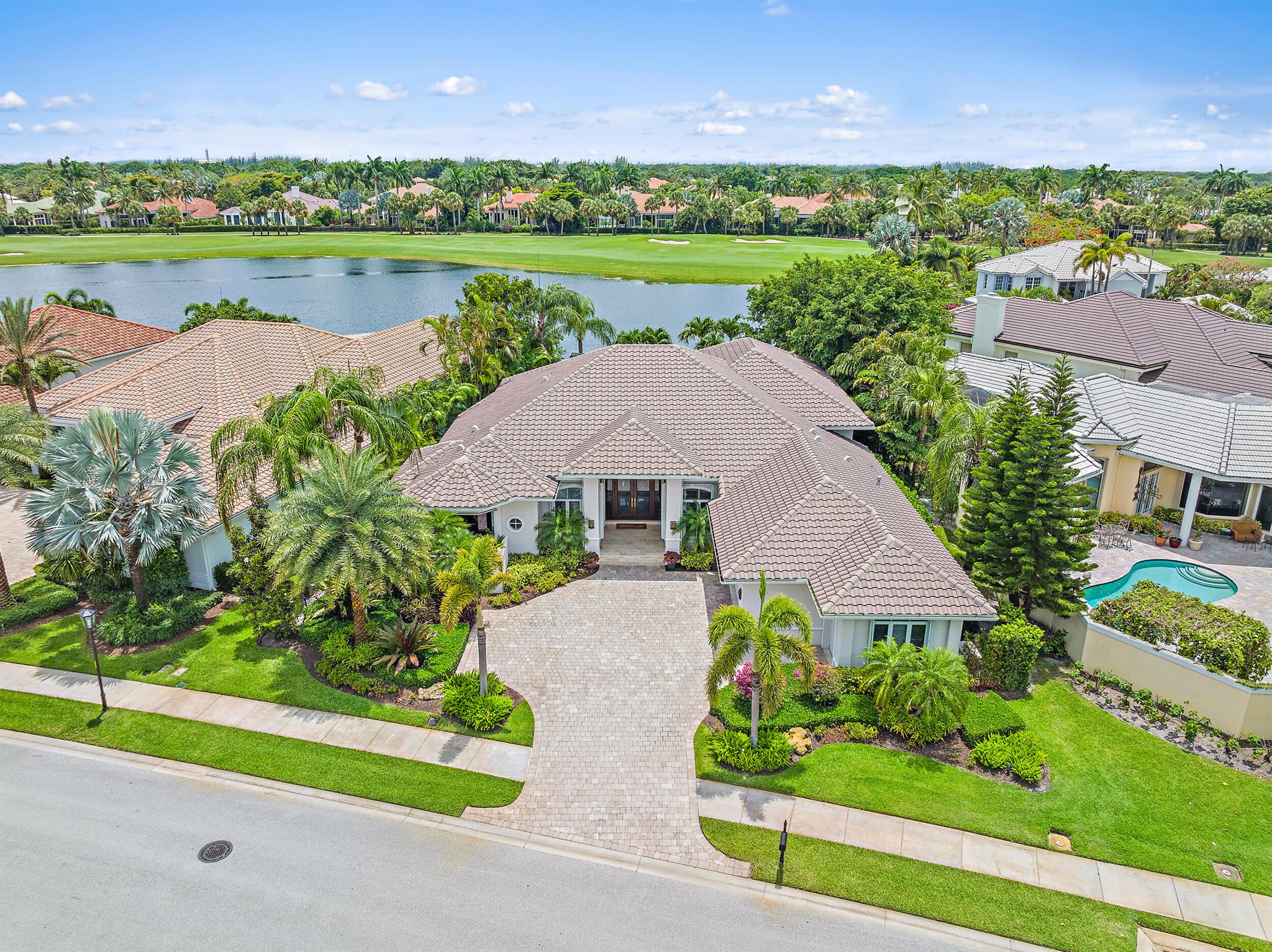 BALLENISLES - Residential