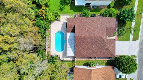 A home in Lake Worth