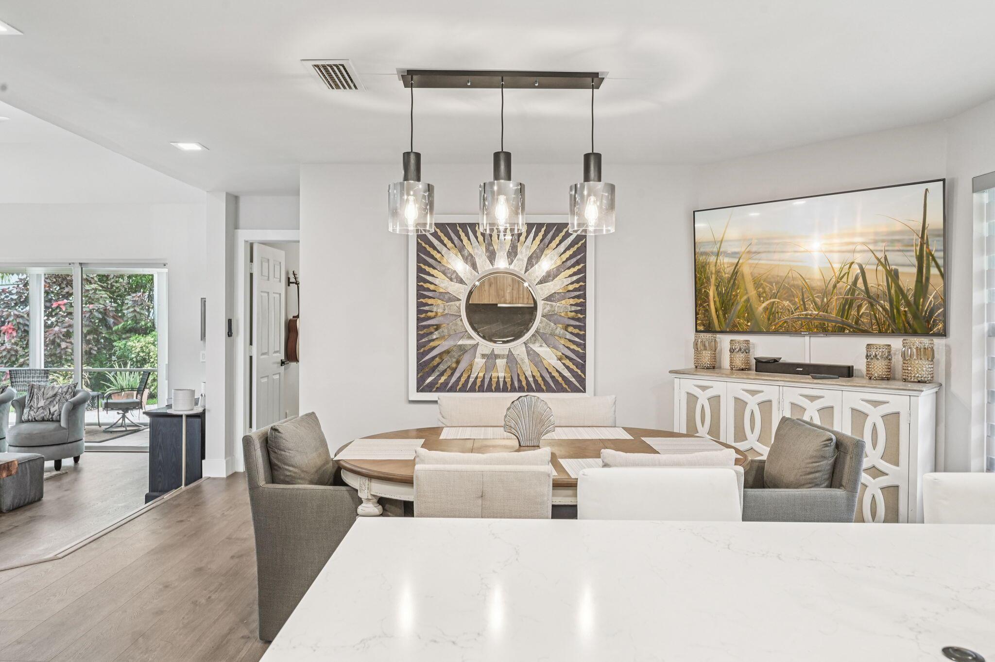 FORSYTH PARK CONDO - Residential