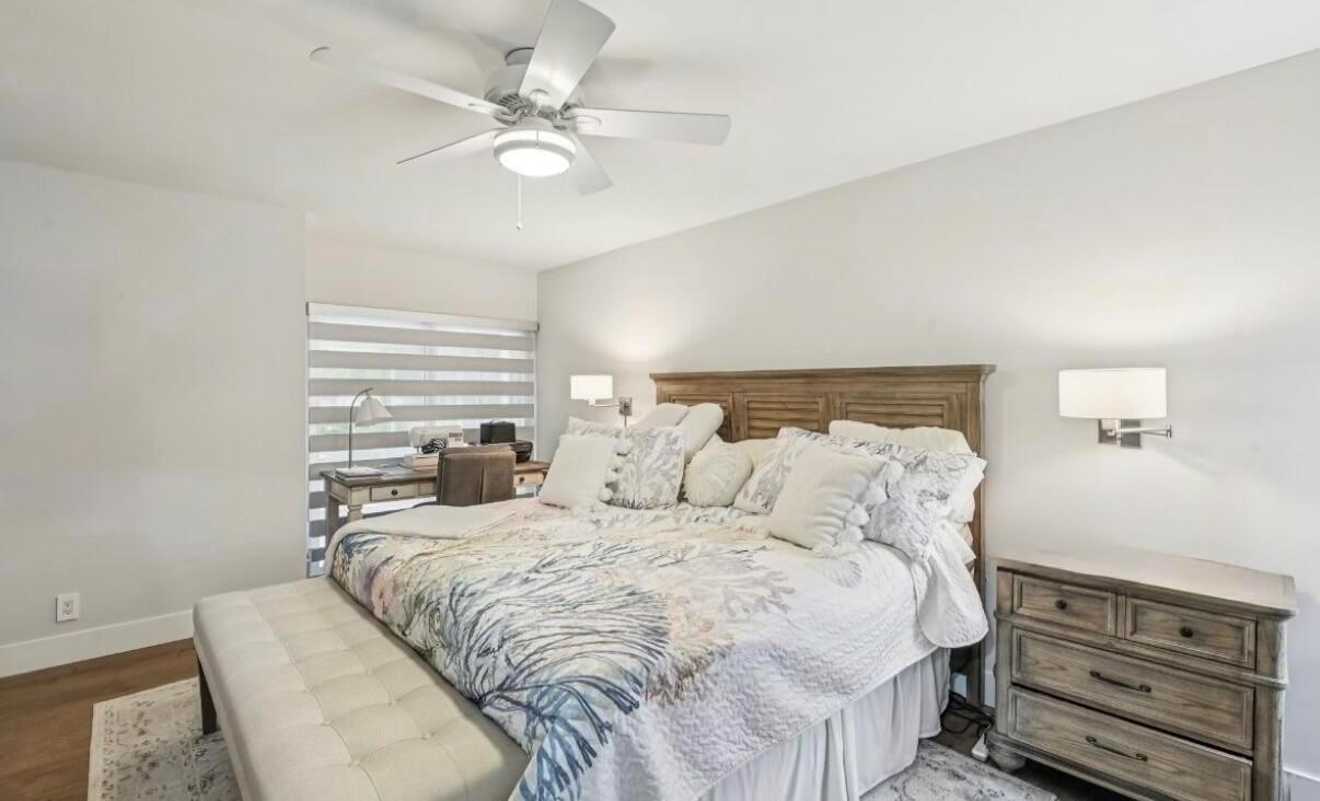 FORSYTH PARK CONDO - Residential