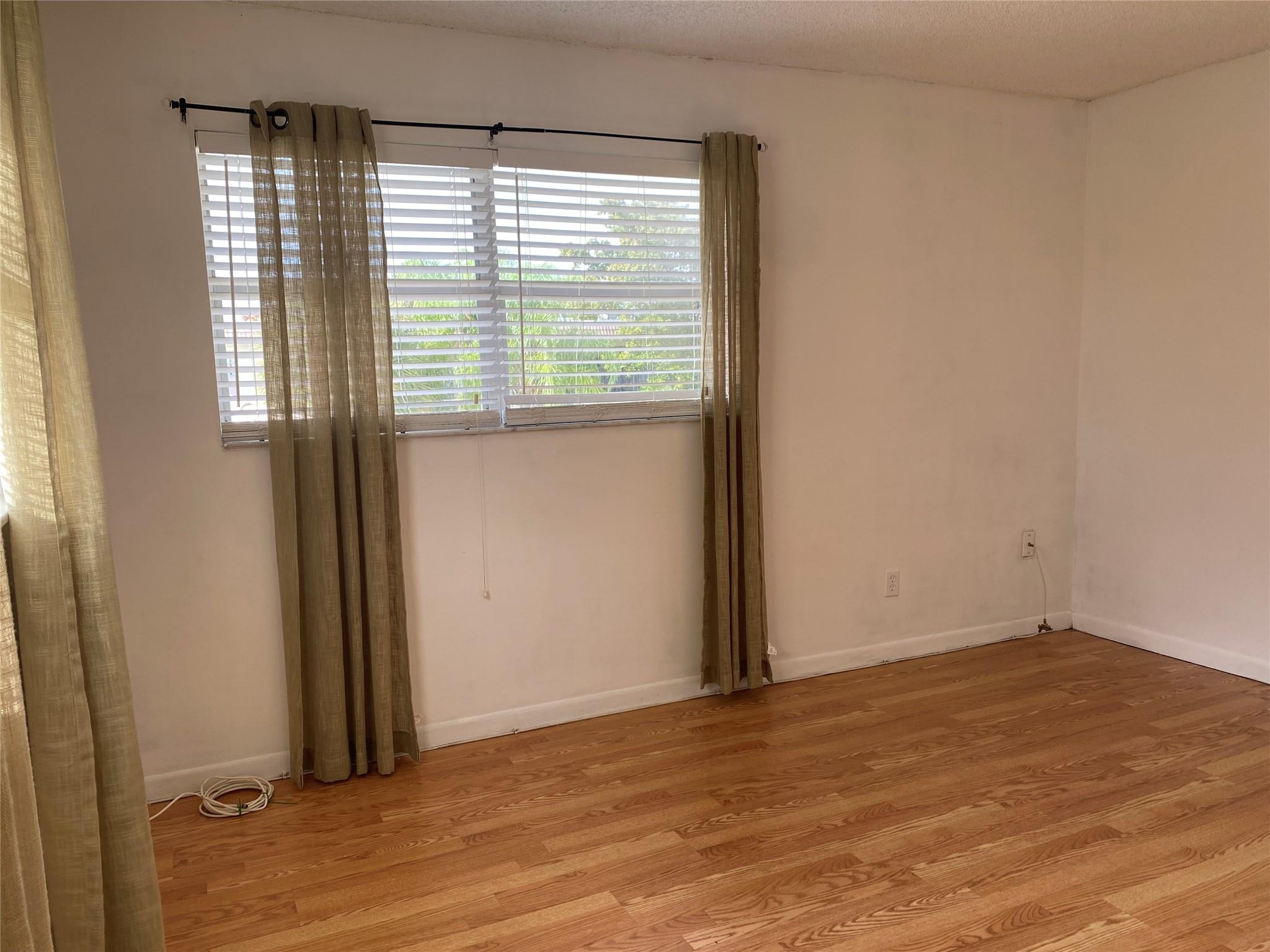 Villa Nova Condominiums - Residential Lease