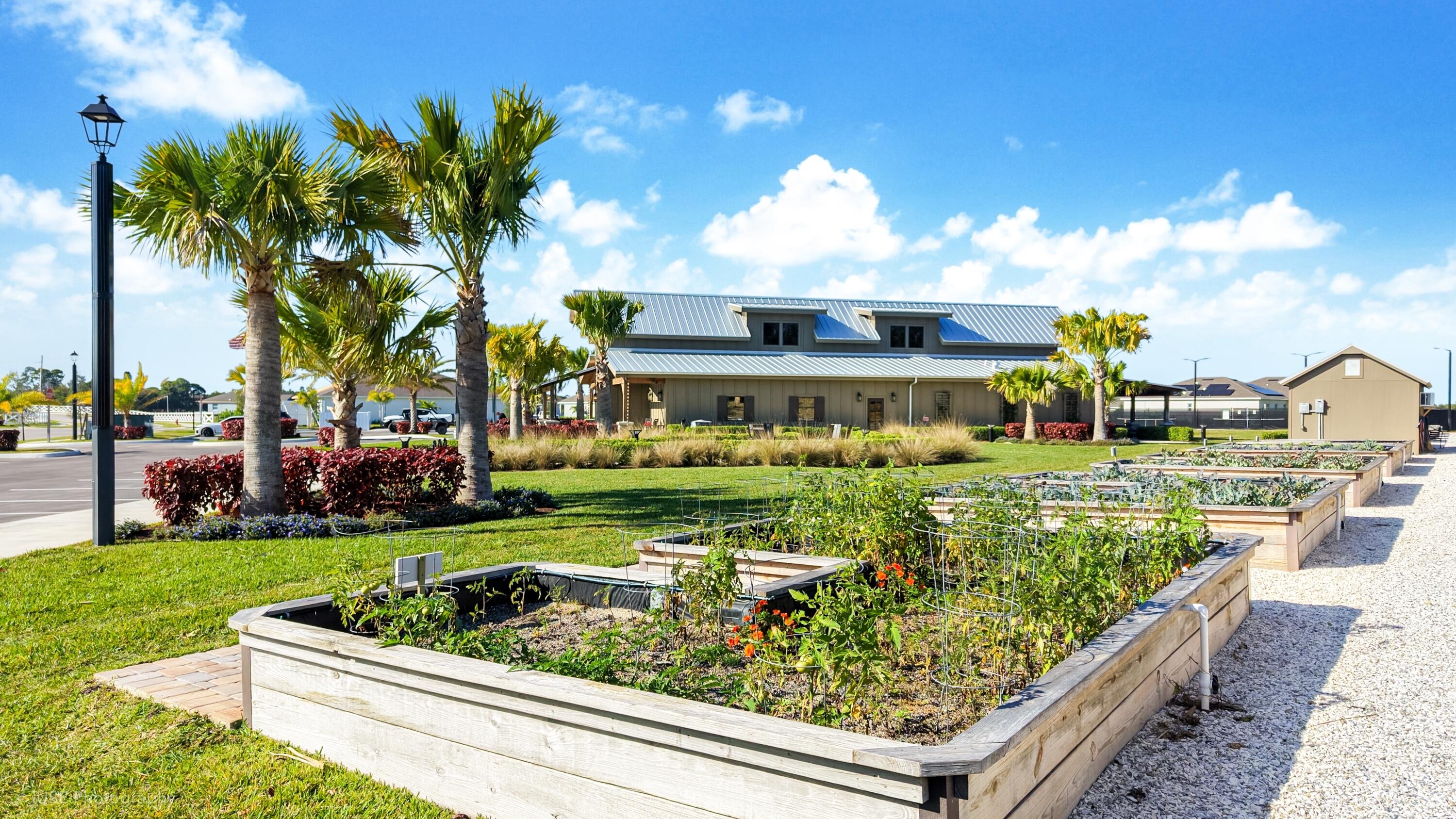 SPIRIT OF SEBASTIAN - Residential