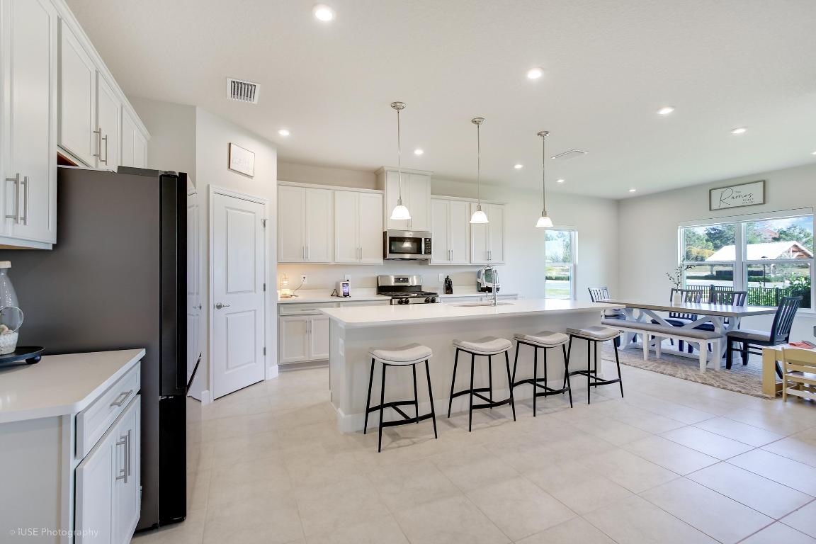 SPIRIT OF SEBASTIAN - Residential