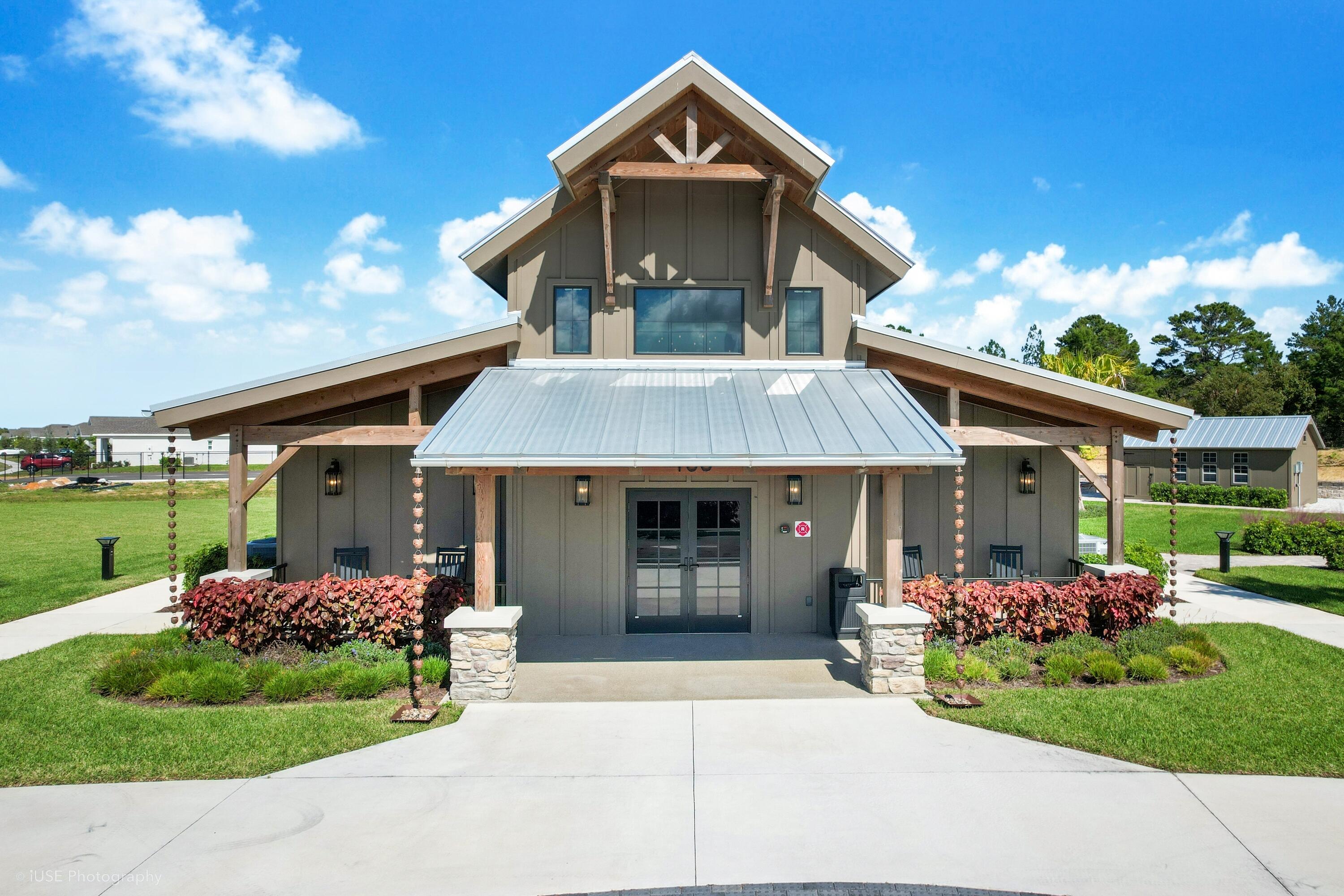 SPIRIT OF SEBASTIAN - Residential