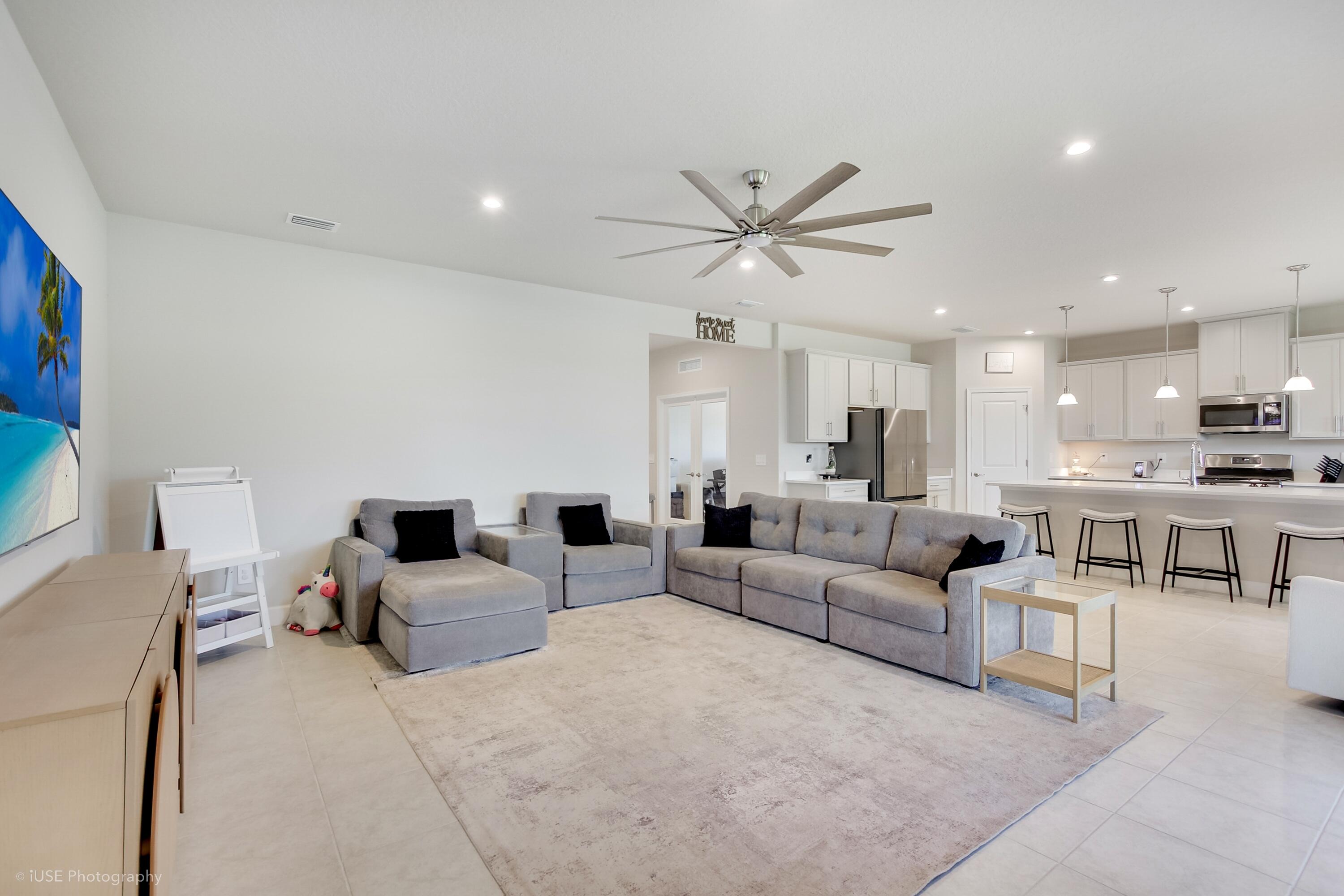 SPIRIT OF SEBASTIAN - Residential