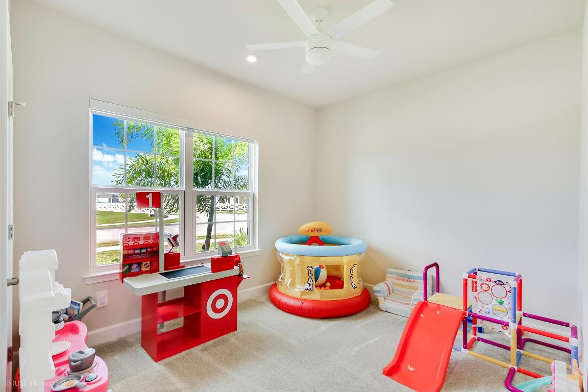 SPIRIT OF SEBASTIAN - Residential