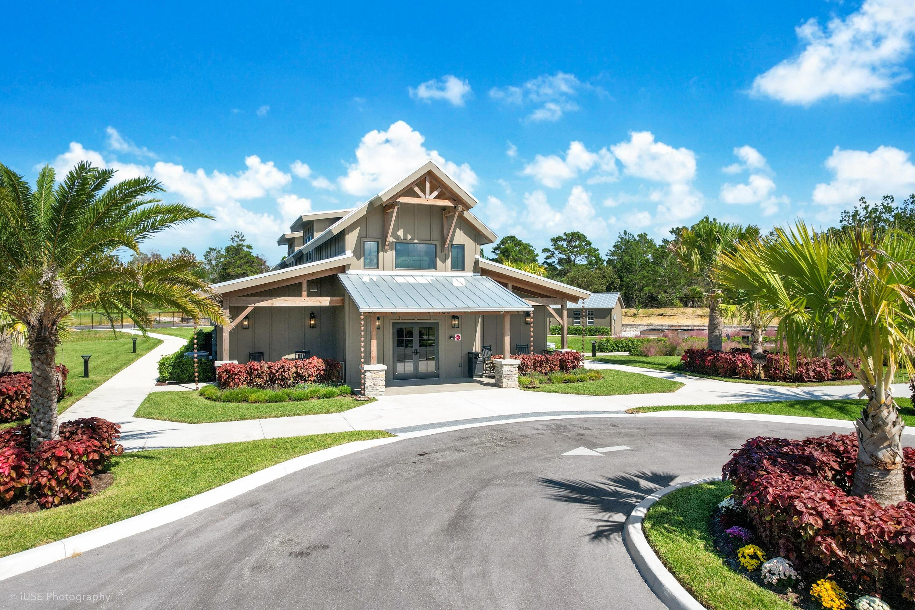 SPIRIT OF SEBASTIAN - Residential