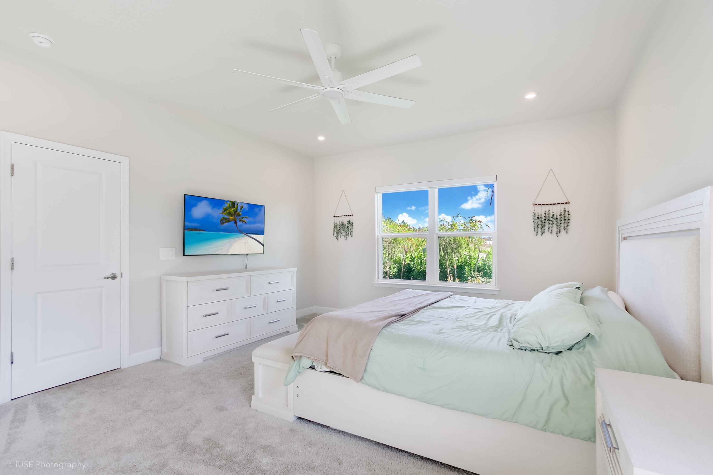 SPIRIT OF SEBASTIAN - Residential