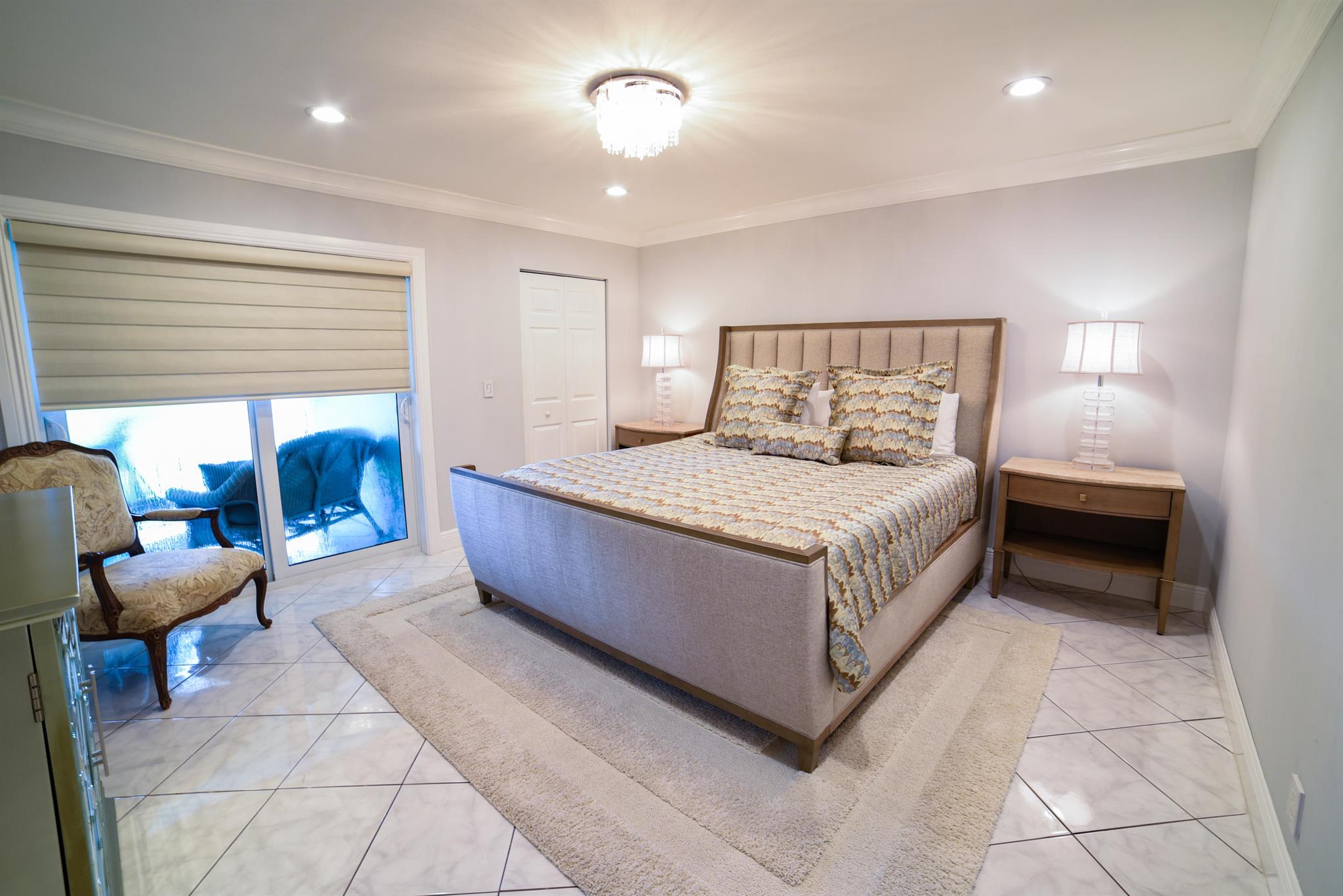 VILLAGES OF ORIOLE DEAUVI - Residential Lease