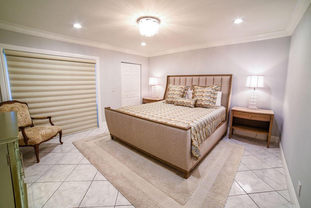 VILLAGES OF ORIOLE DEAUVI - Residential Lease