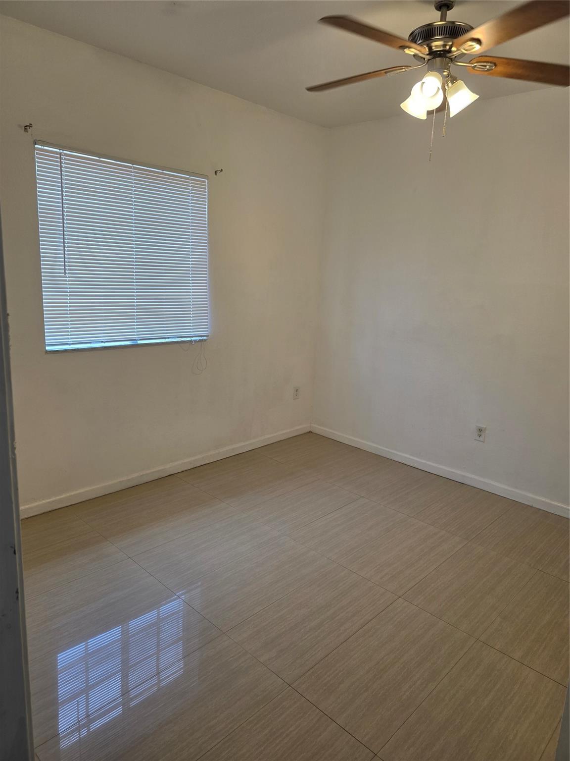 Tuscany 173-129 B - Residential Lease