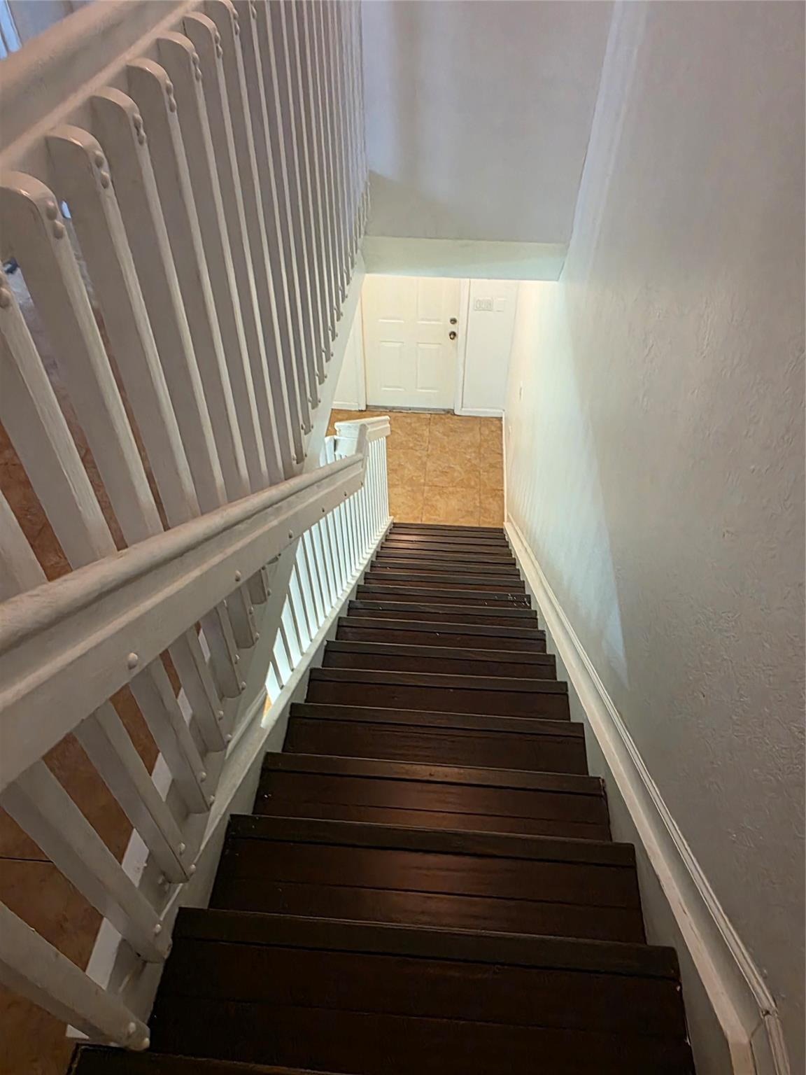 Tuscany 173-129 B - Residential Lease