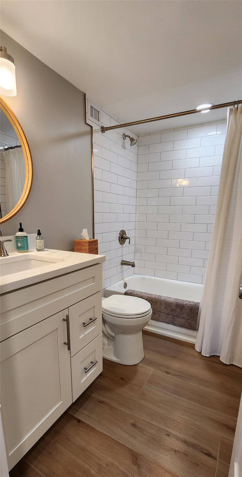 Seville House Condo Apts - Residential Lease