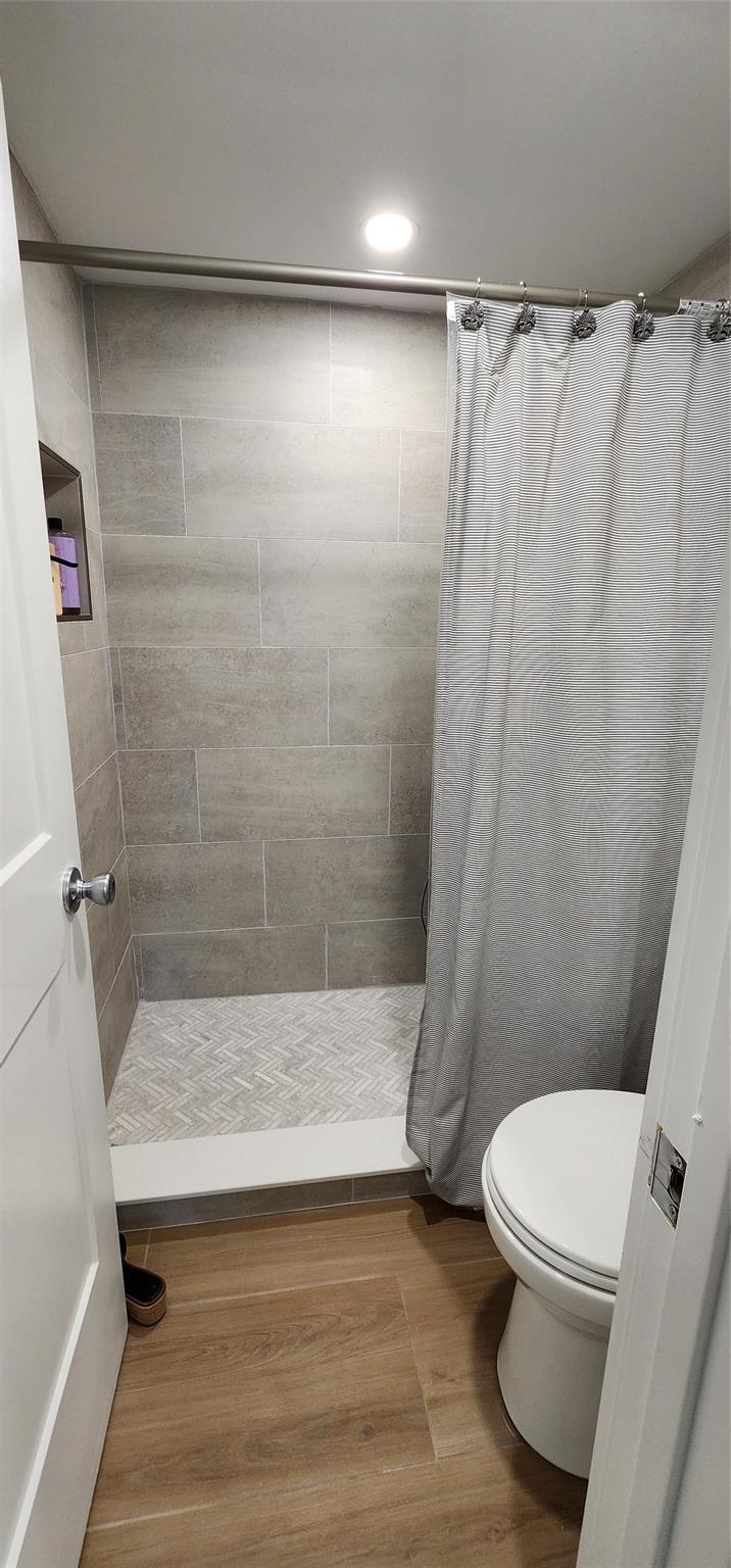 Seville House Condo Apts - Residential Lease