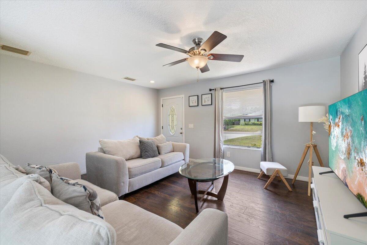 7506 Winter Garden Parkway