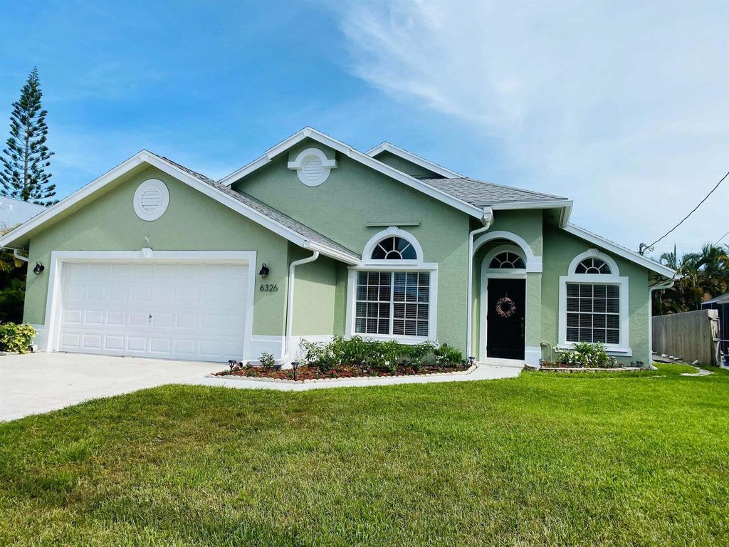 Photo of 6326 Barbara Street, Jupiter, FL 33458 (MLS # R10892175)