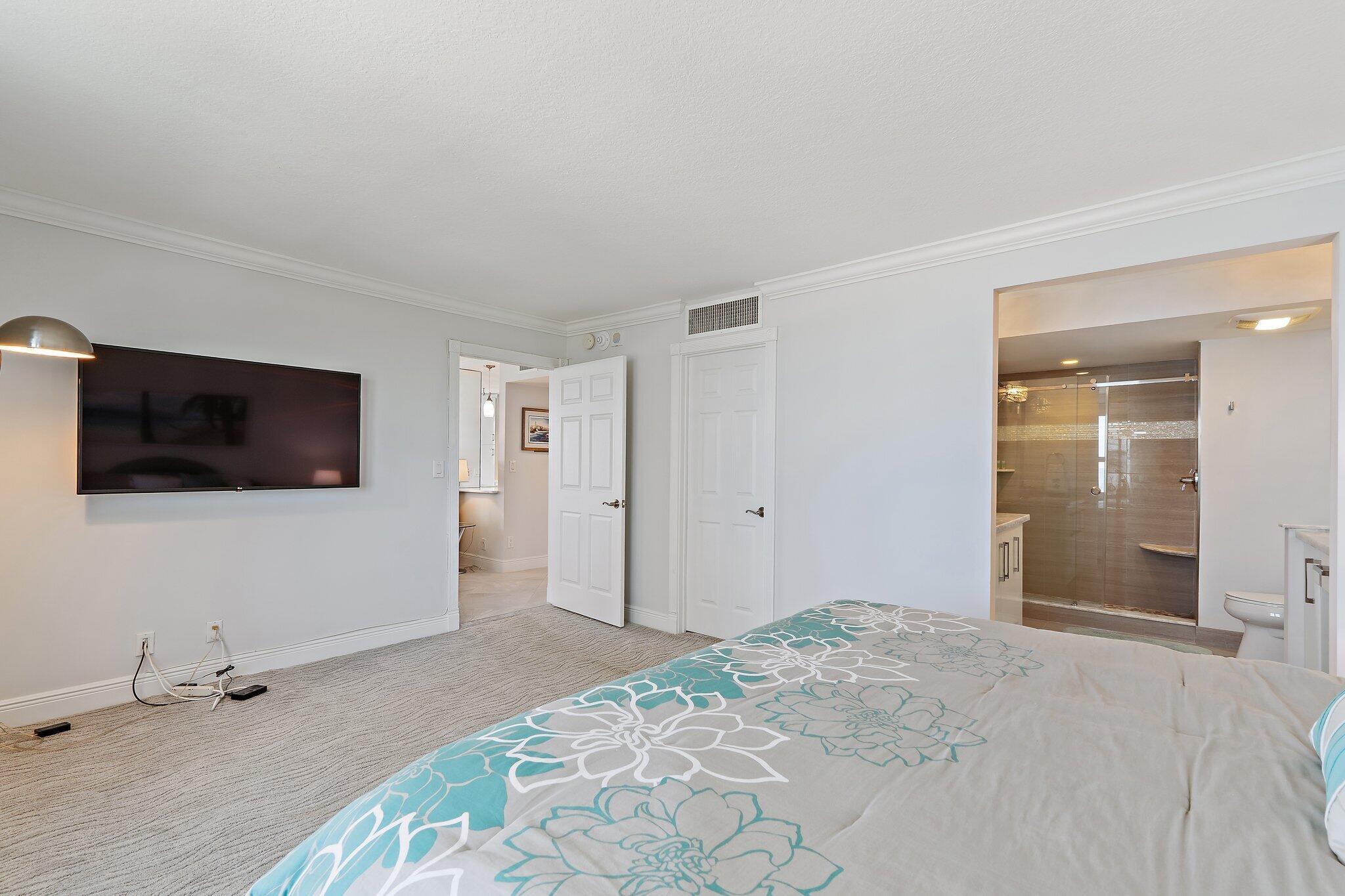 DUNES TOWERS CONDO - Residential