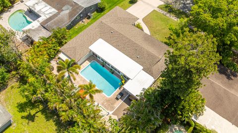 Tiny photo for 1431 NW 70th Way, Plantation, FL 33313 (MLS # B26029614)