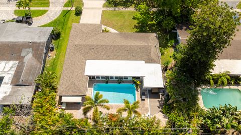 Tiny photo for 1431 NW 70th Way, Plantation, FL 33313 (MLS # B26029614)