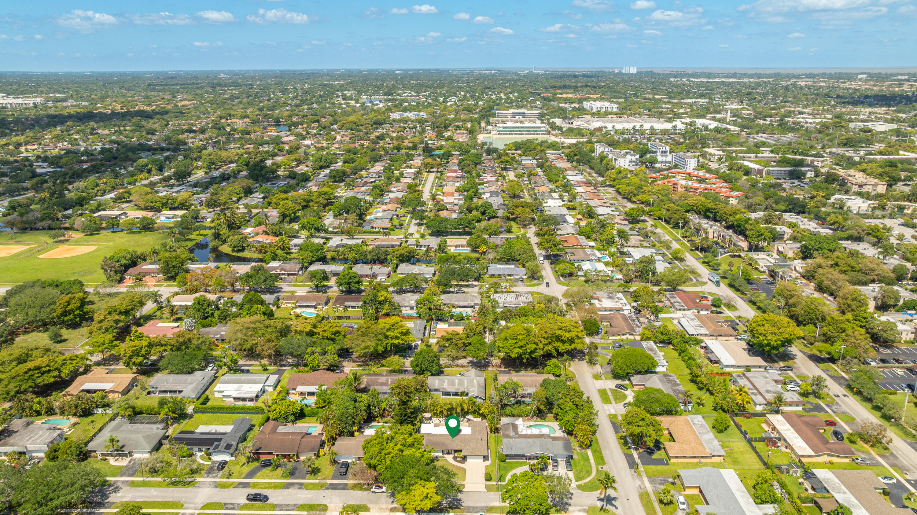 MIRROR LAKE ESTATES SEC SIX - Residential