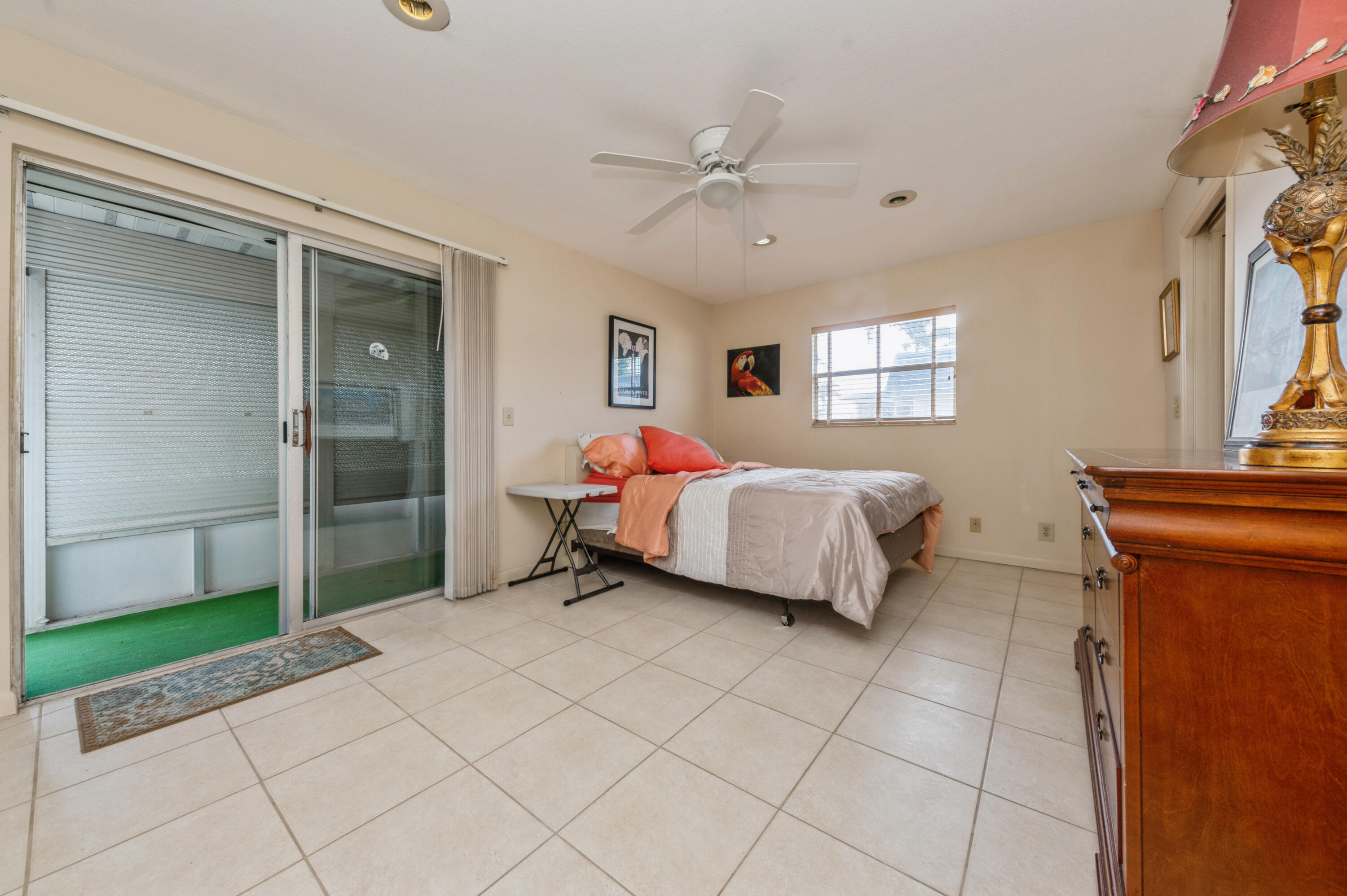 KINGS POINT - Residential Lease