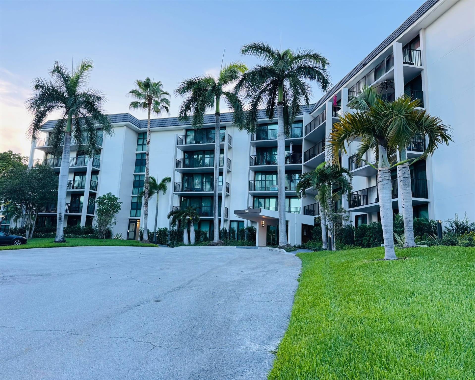 1101 River Reach Drive 215