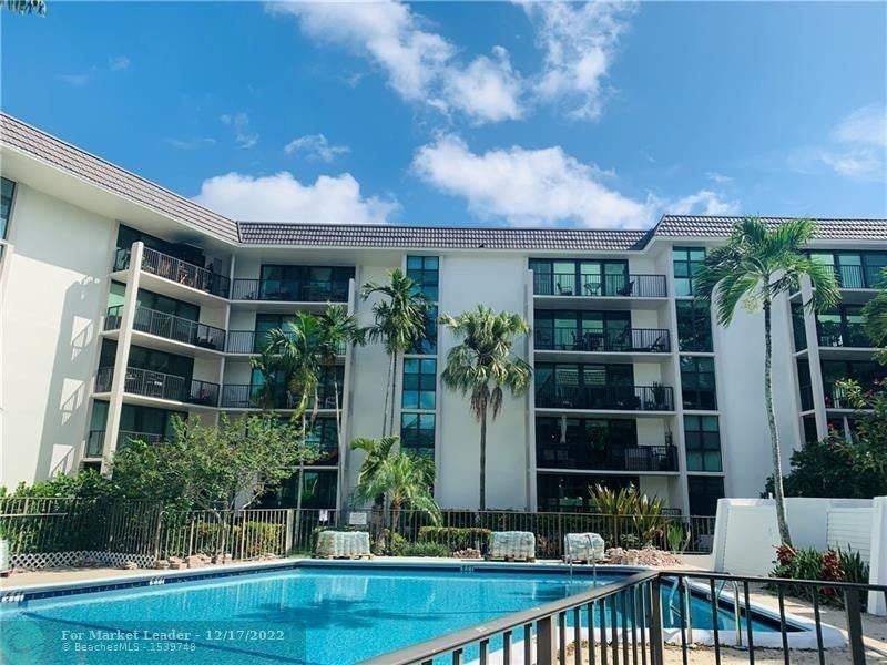 1101 River Reach Drive 215