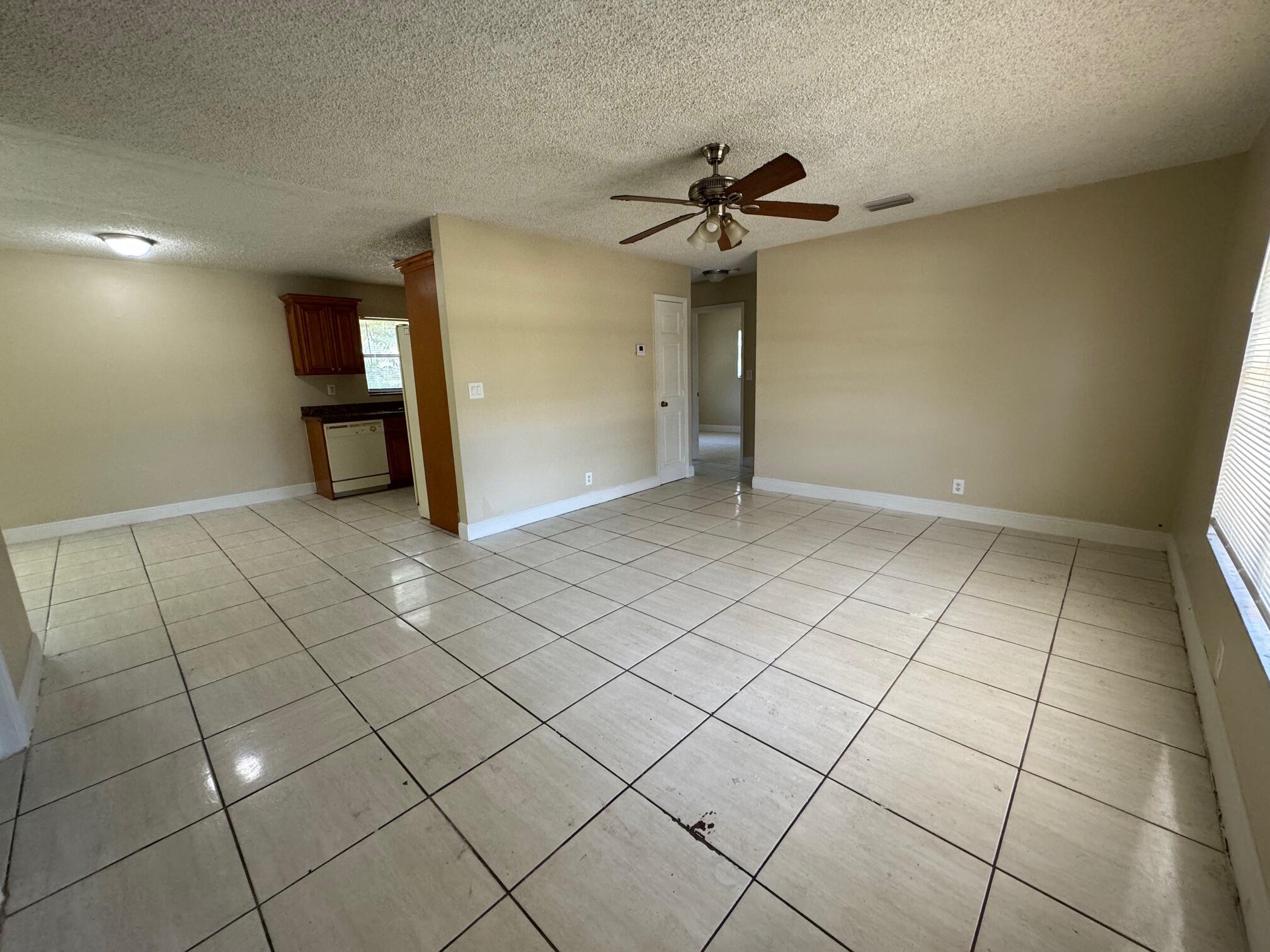 349 NW 3rd Street