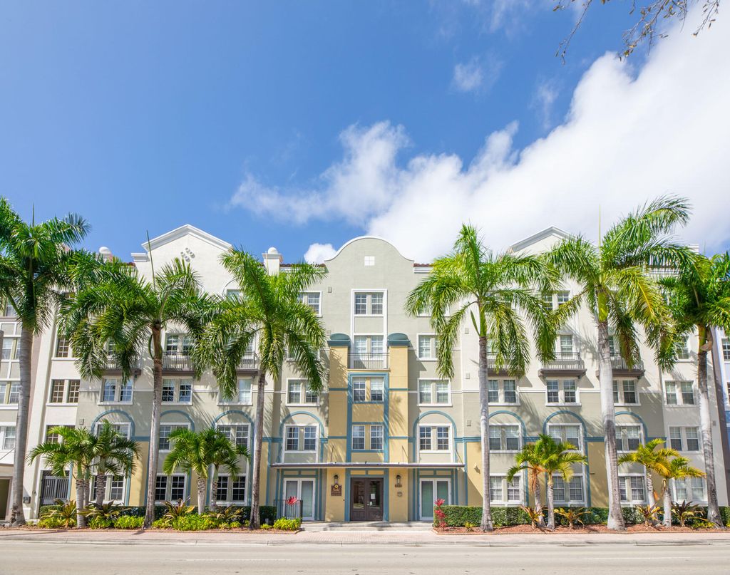 Photo of 533 NE 3rd Avenue #131, Fort Lauderdale, FL 33301 (MLS # B26034608)