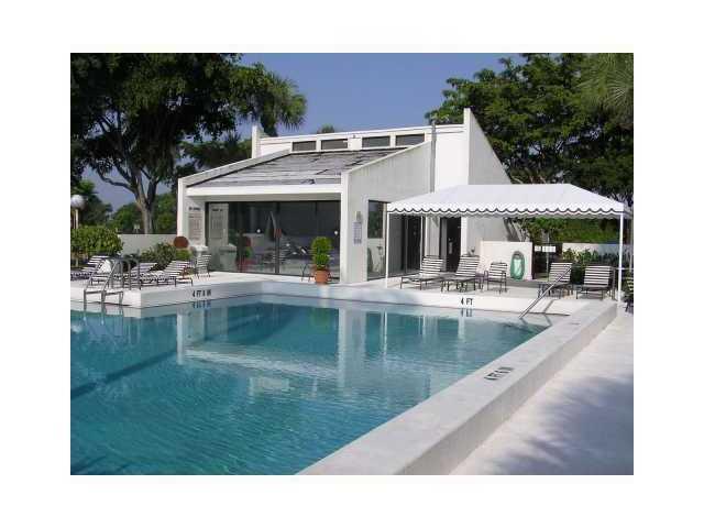 LANDS OF THE PRESIDENT CONDO 8 - Residential