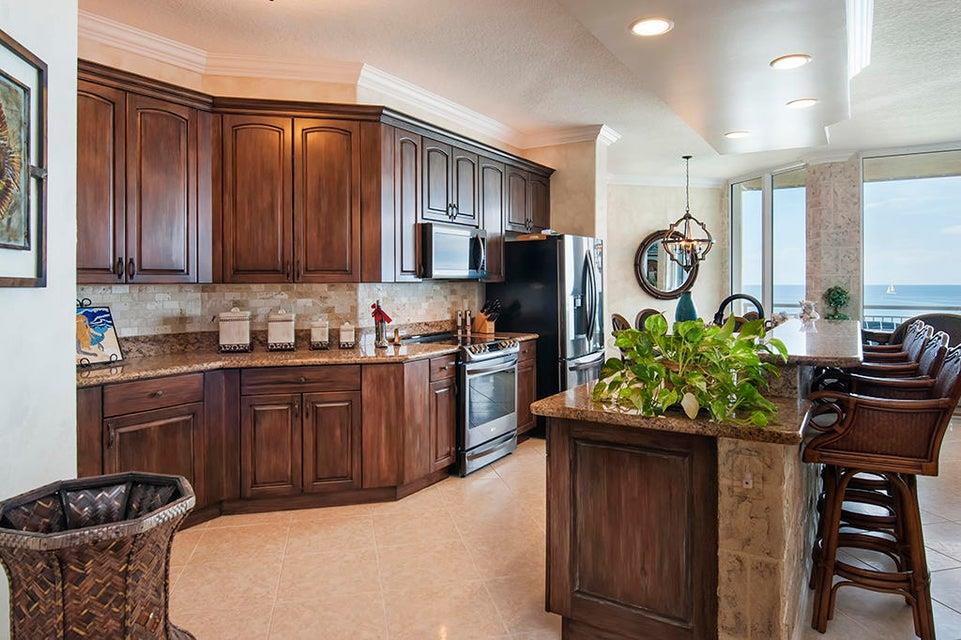 THE ATRIUM ON THE OCEAN II, A CONDOMINIUM - Residential