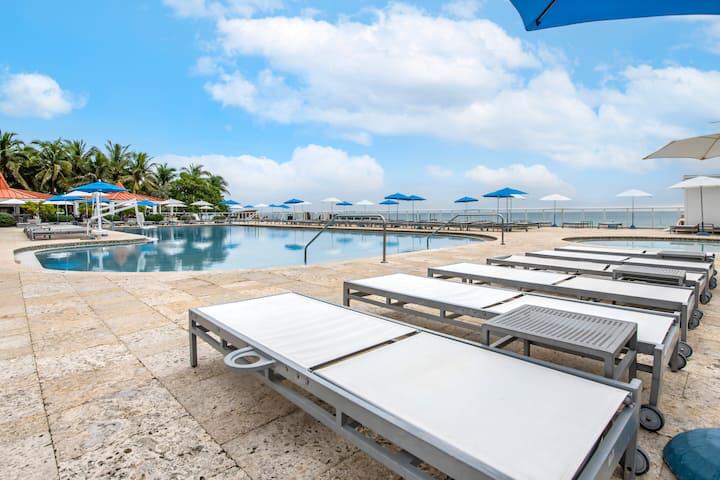 THE AVENTURA BEACH CLUB - Residential