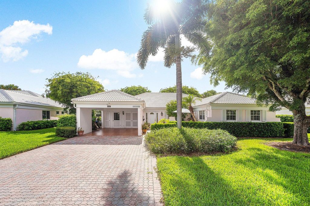 Photo of 4527 Sanderling Circle W, Boynton Beach, FL 33436 (MLS # R11115756)