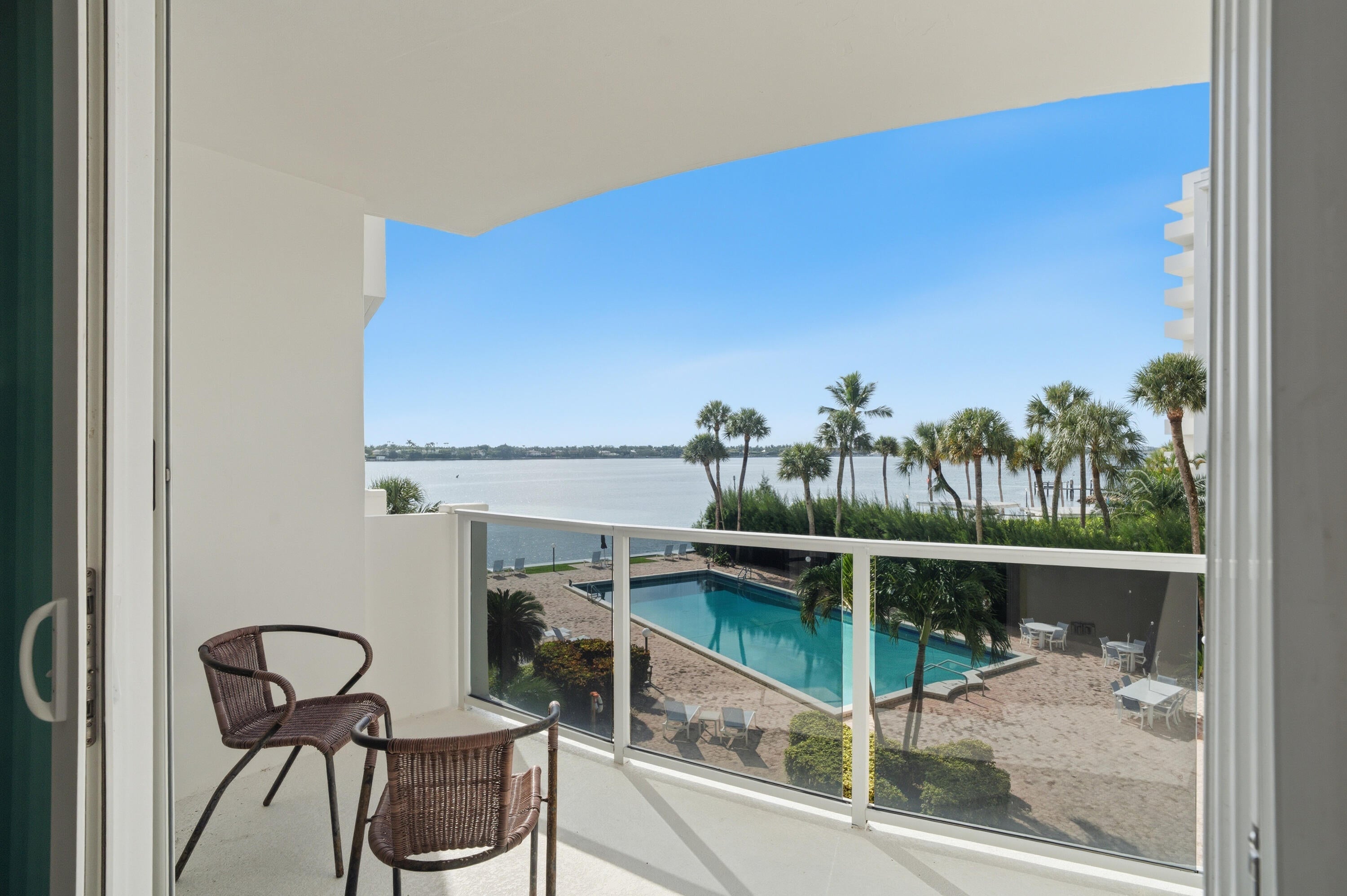 2800 N Flagler Drive 303
