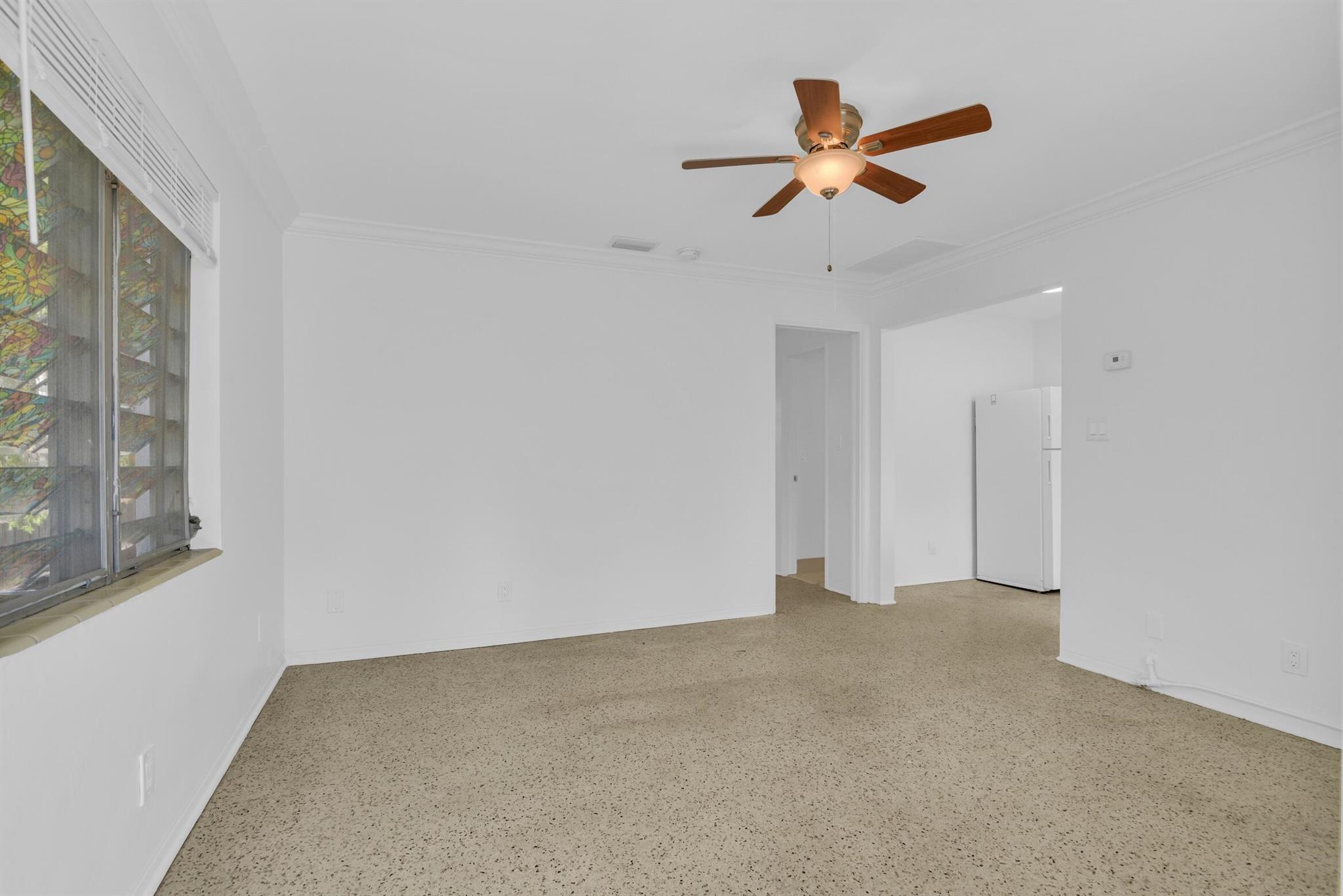 LAKE WORTH TOWN OF - Residential Lease