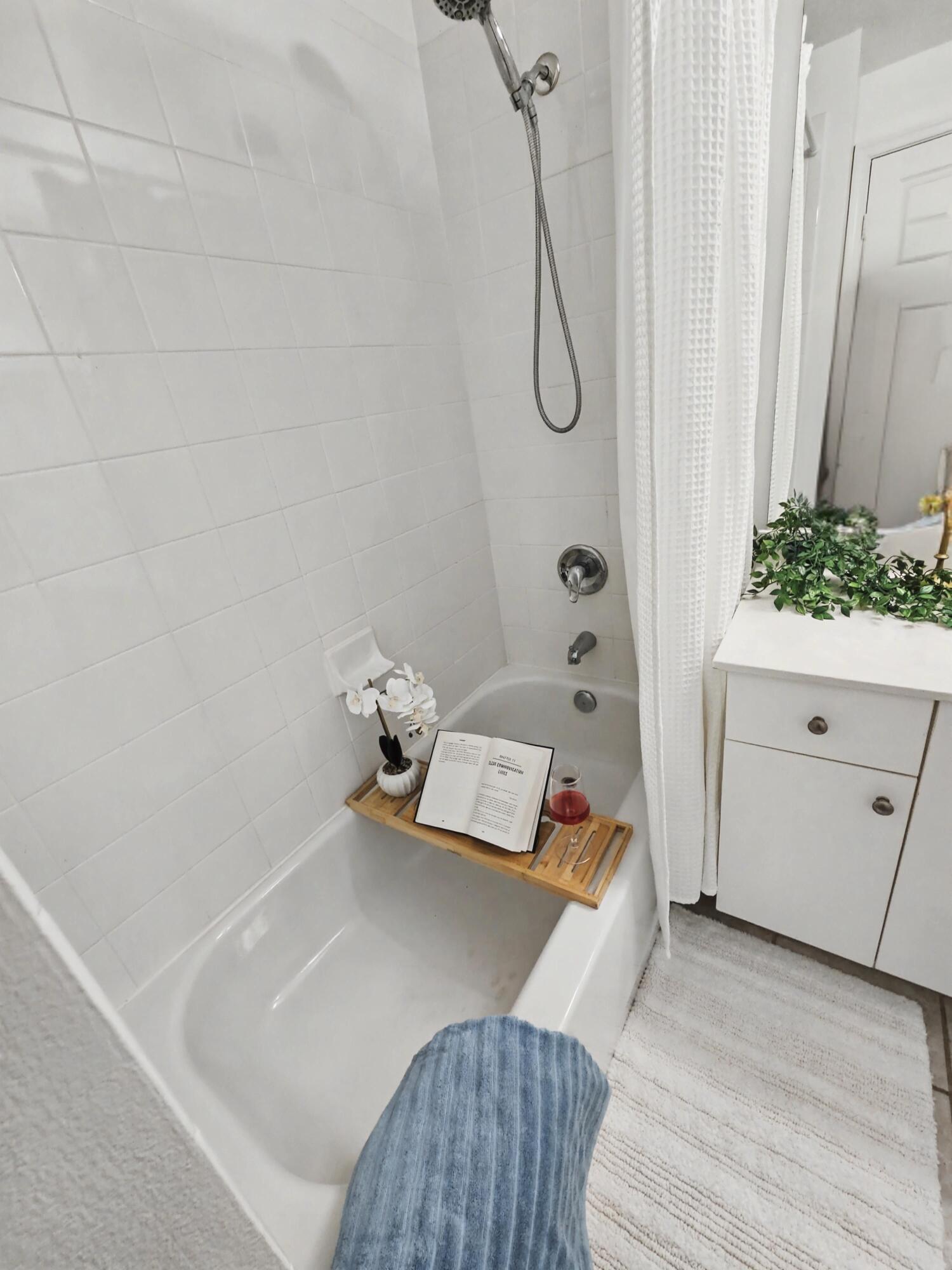 VILLAGE AT ABACOA - Residential