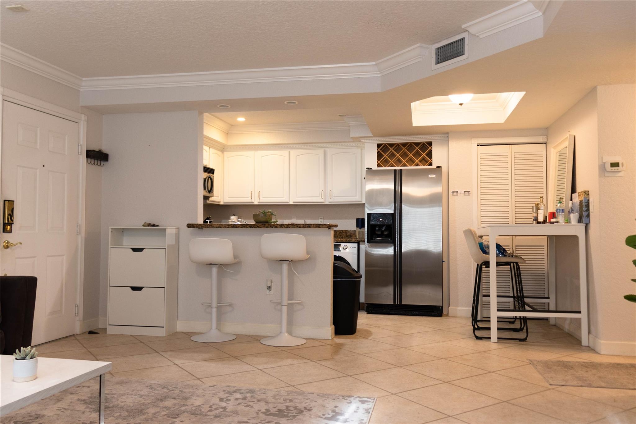 PINE CREST VILLAGE - Residential Lease