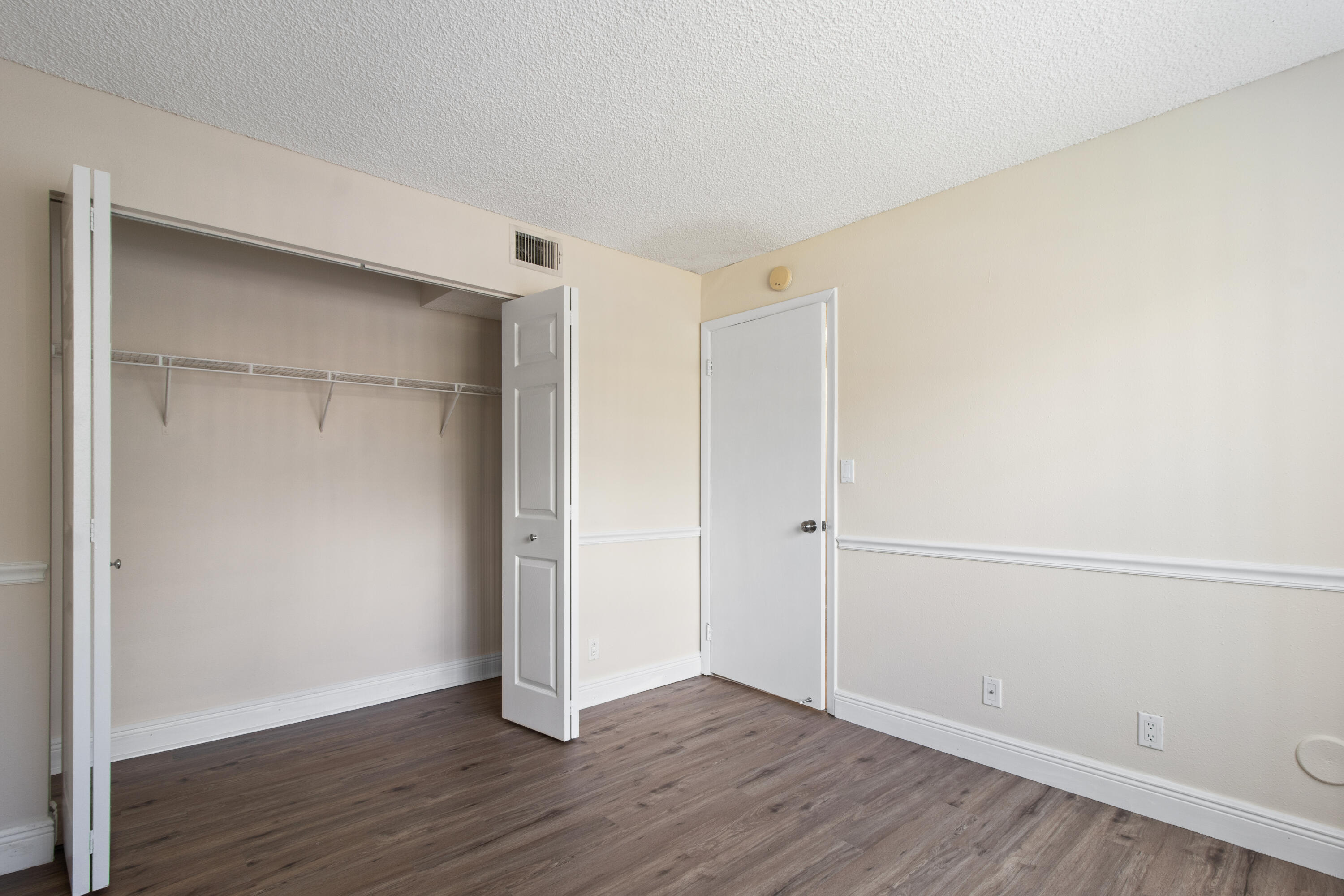 SOUTH PALM PLACE CONDO - Residential