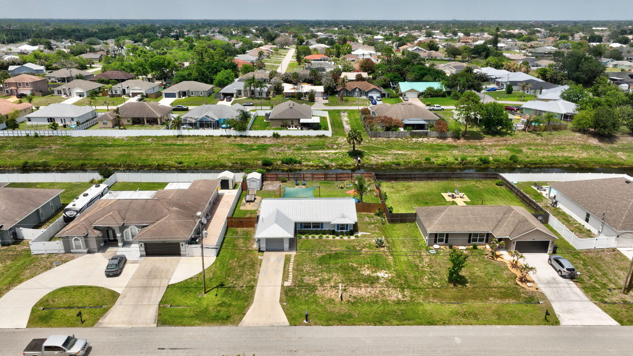 PORT ST LUCIE SECTION 33 - Residential