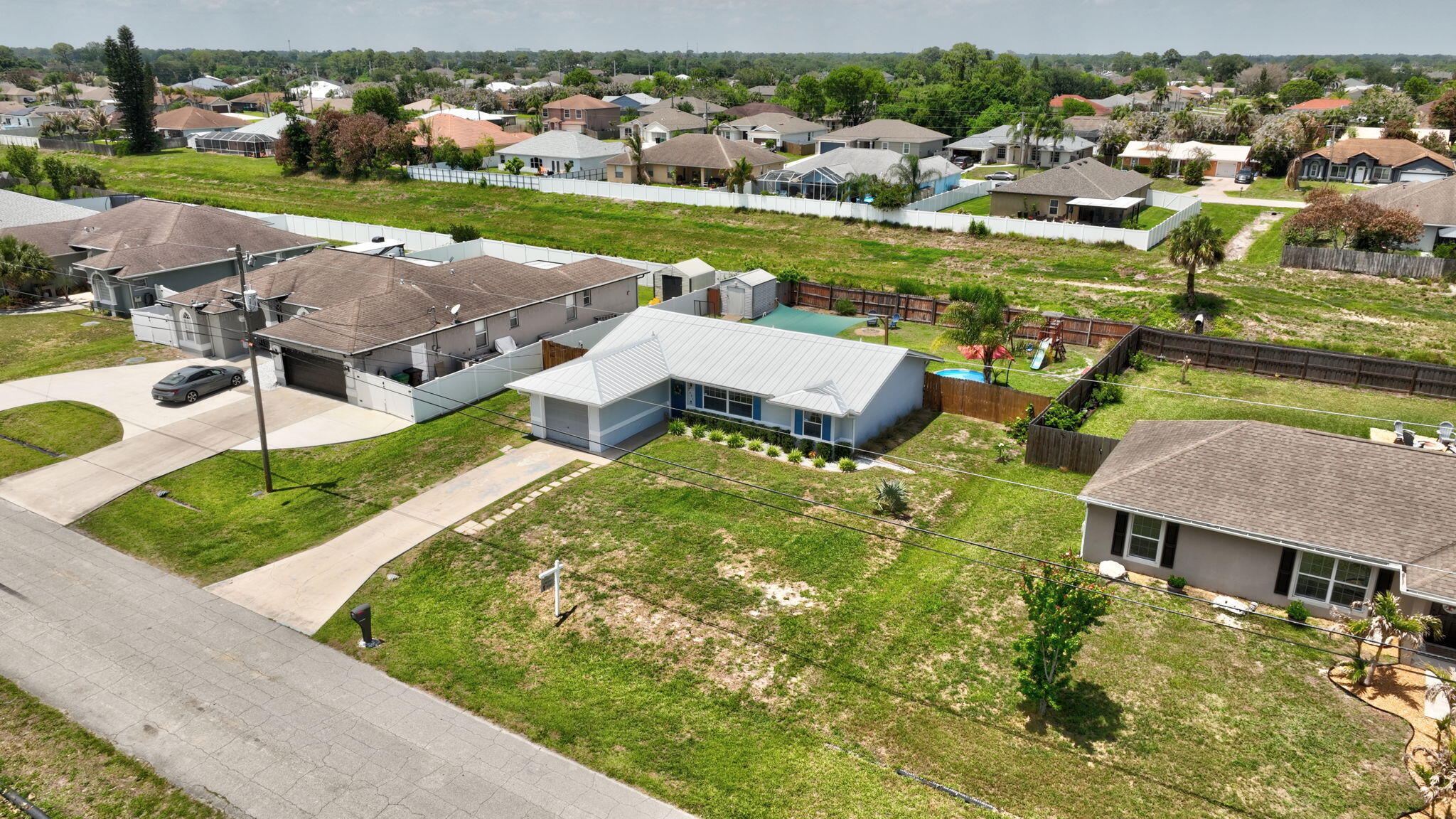 PORT ST LUCIE SECTION 33 - Residential