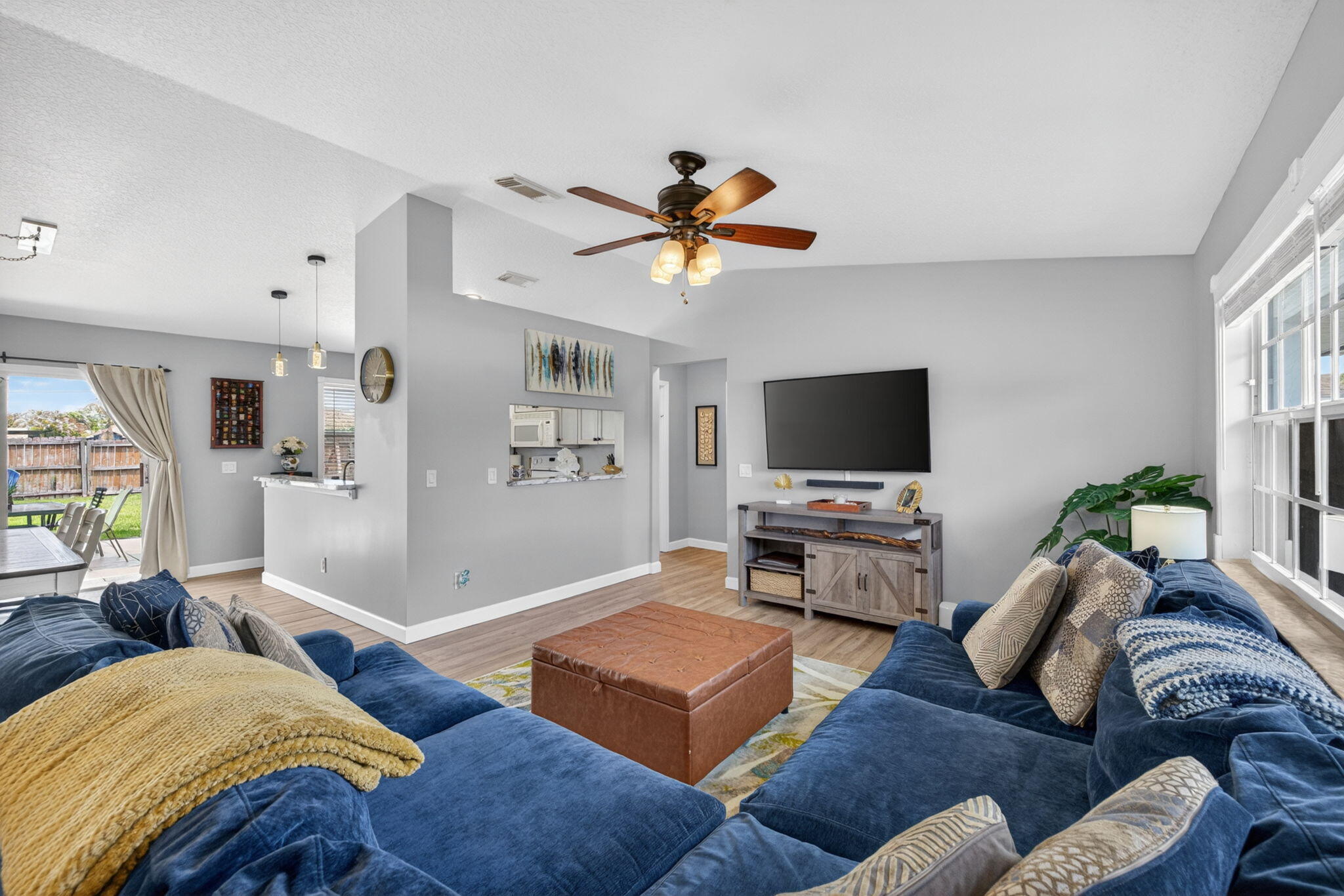 PORT ST LUCIE SECTION 33 - Residential