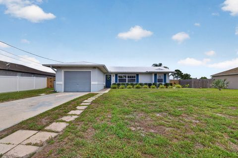 Property photo of 1031 Sw Idol Avenue, Port St Lucie, FL 34953