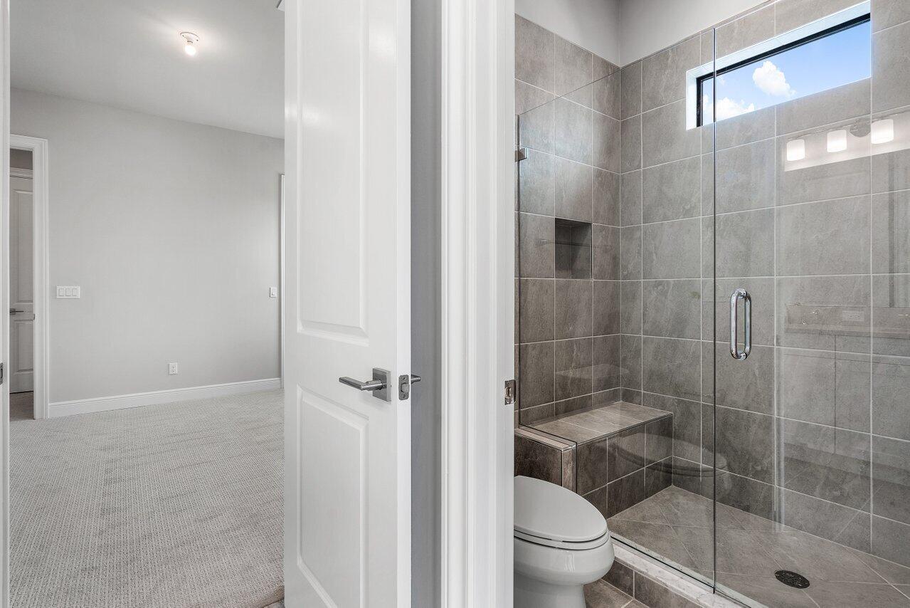 ROYAL PALM POLO - Residential