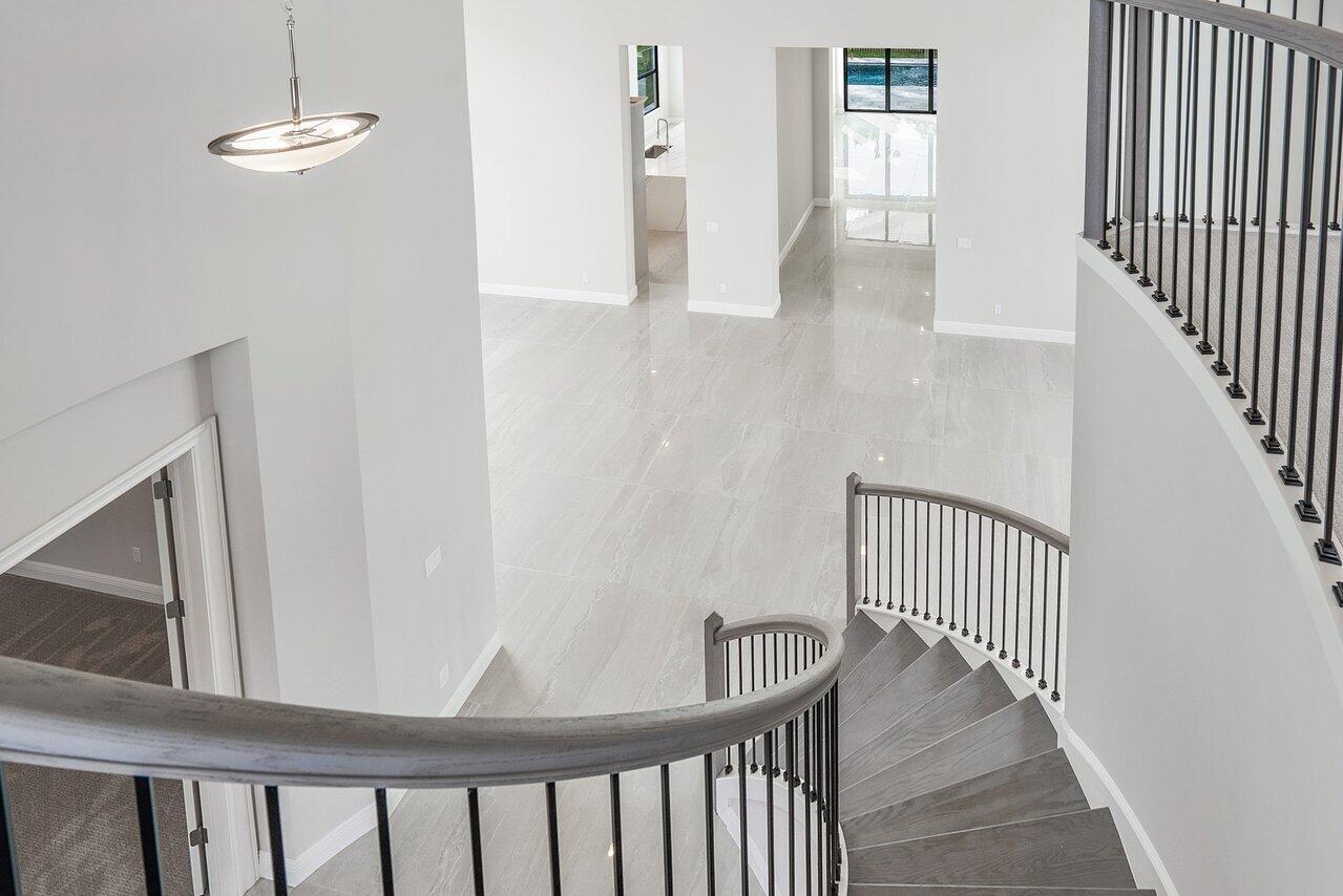 ROYAL PALM POLO - Residential