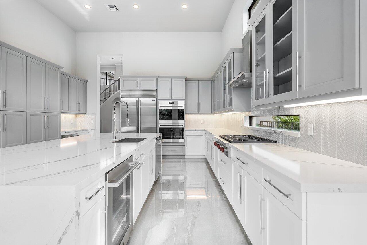 ROYAL PALM POLO - Residential