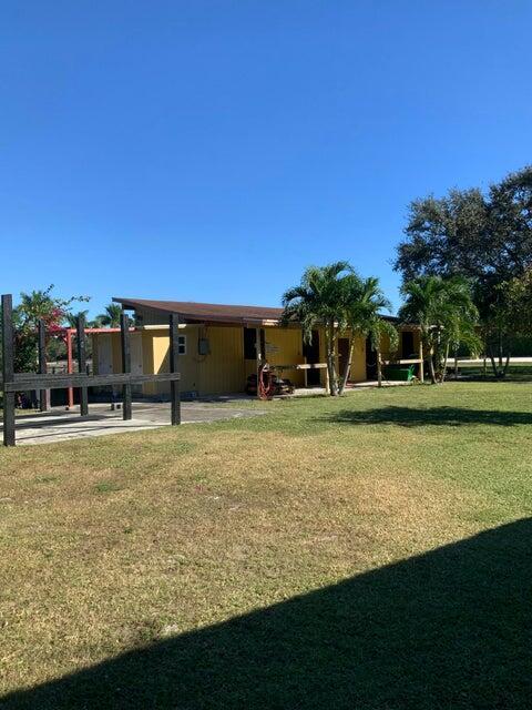 13-44-40~ W 312.40 FT OF - Residential Lease