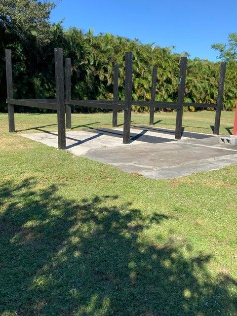 13-44-40~ W 312.40 FT OF - Residential Lease