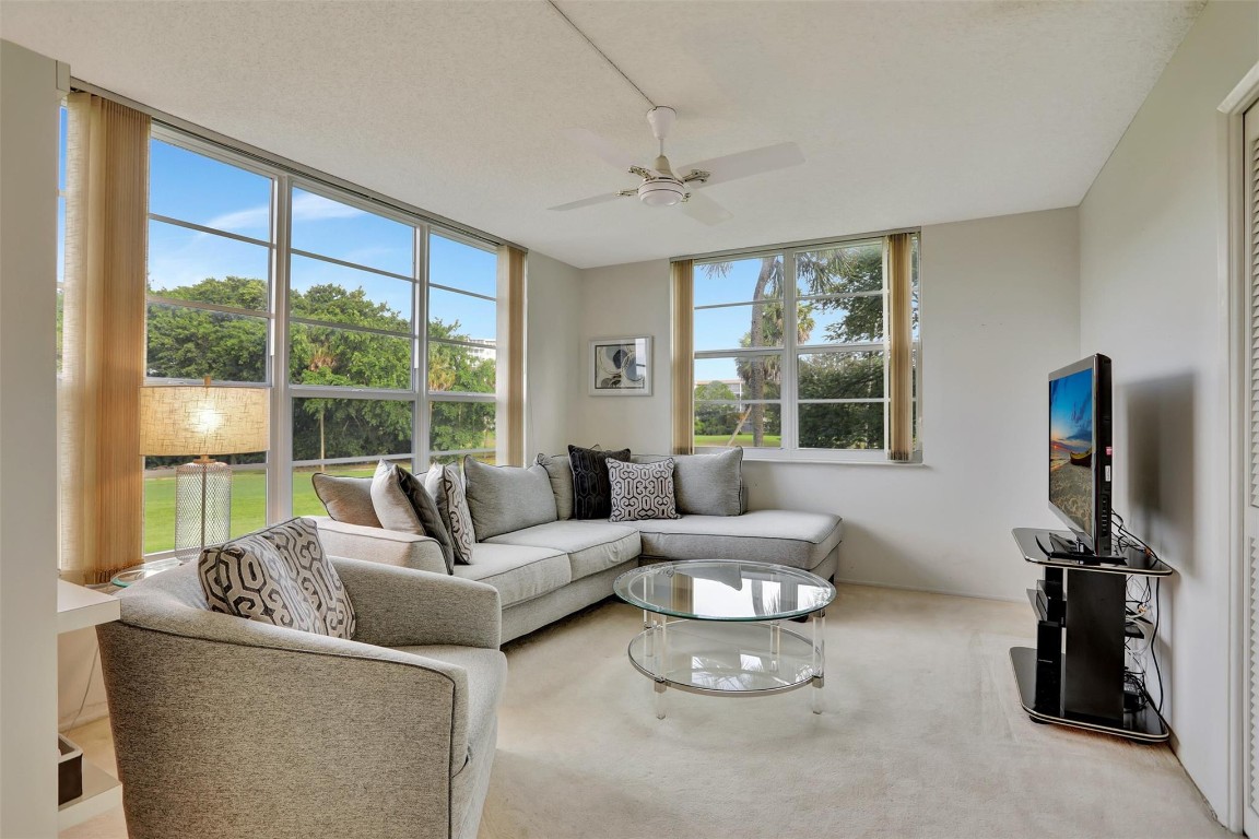 Palm Aire - Residential