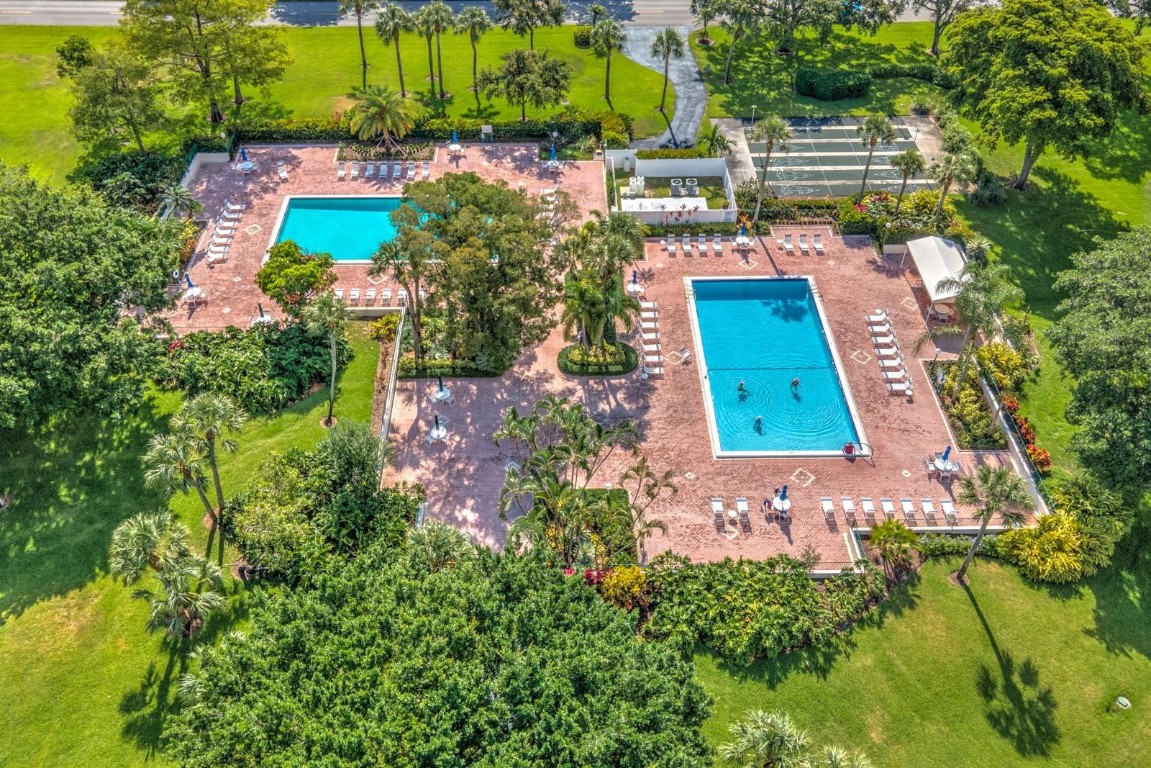 Palm Aire - Residential